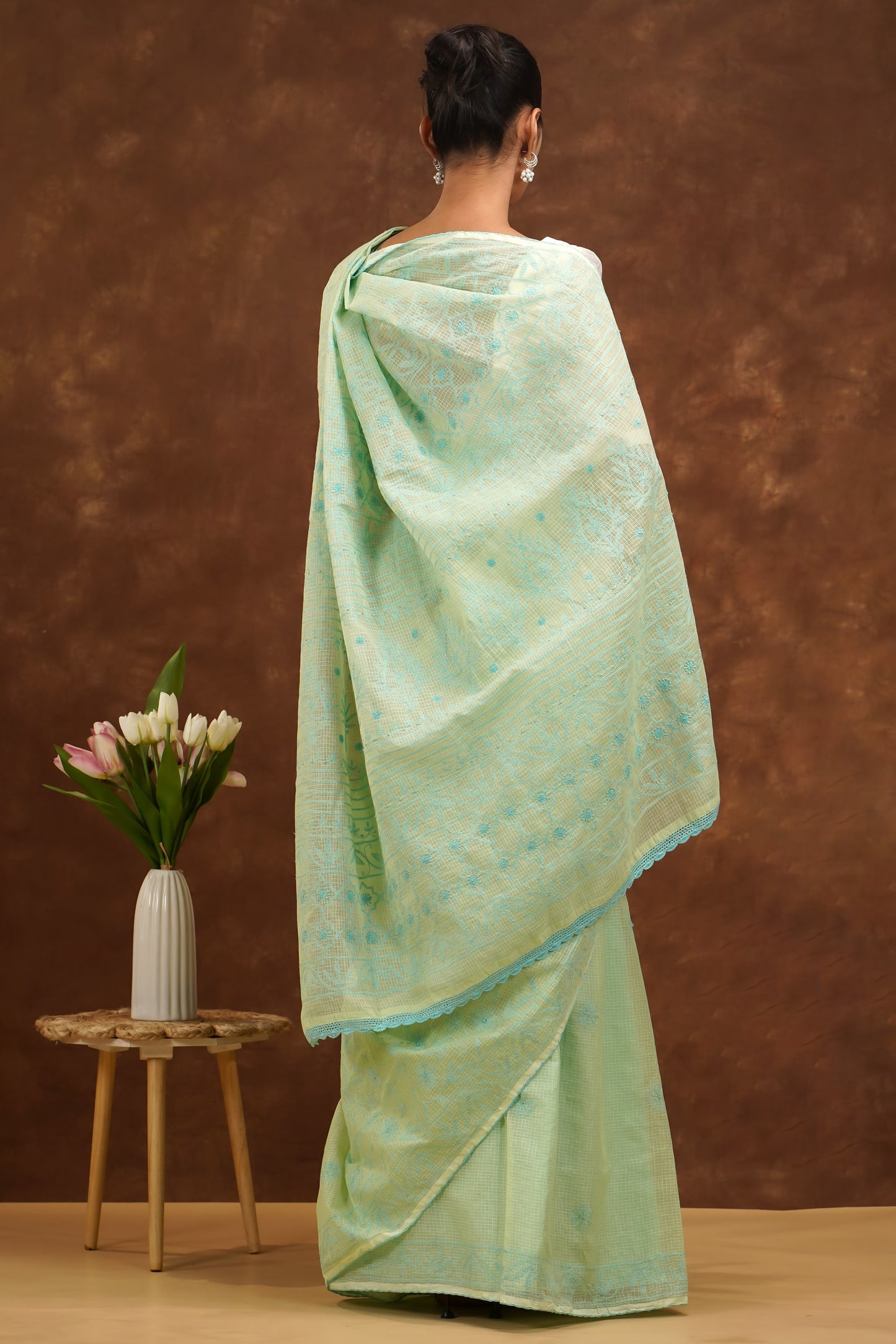 Shwet Women Light Green Hand Embroidered Kota Cotton Chikankari Saree