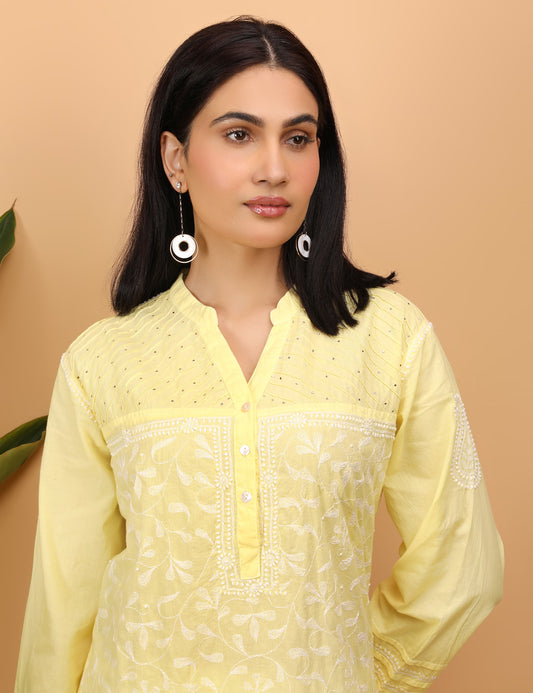 Shwet Women Yellow & White Hand Embroidered Chikankari Pintex Kurta