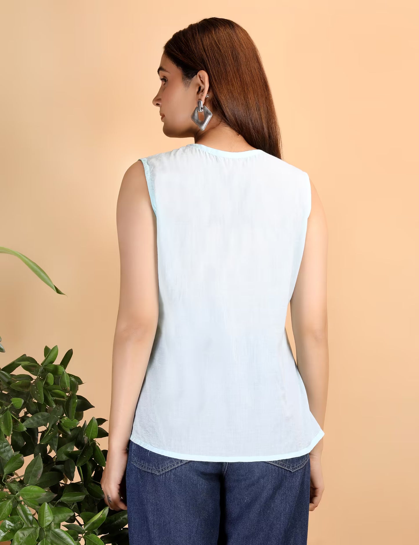 Shwet Women Sky Blue Chikankari Sleevless Yoke Top - Shwet Artistry