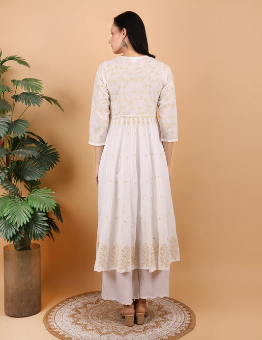 Shwet Women Hand Embroidered Chikankari White Shrug - Shwet Artistry