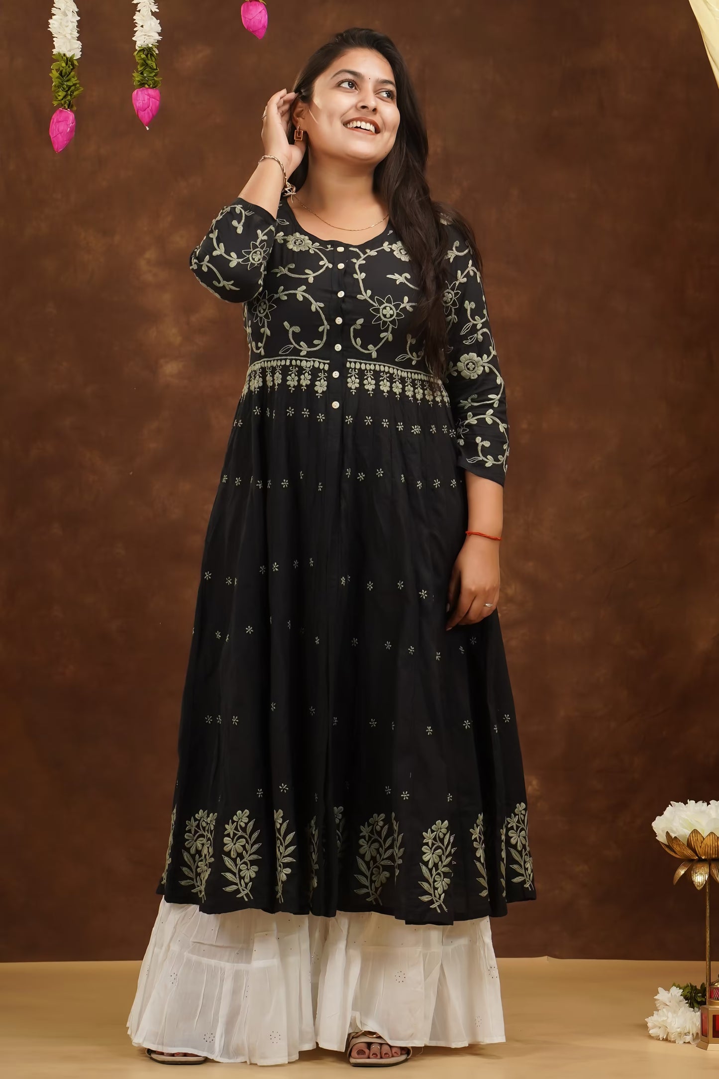 Shwet Women Hand Embroidered Black Chikankari Kali Kurta