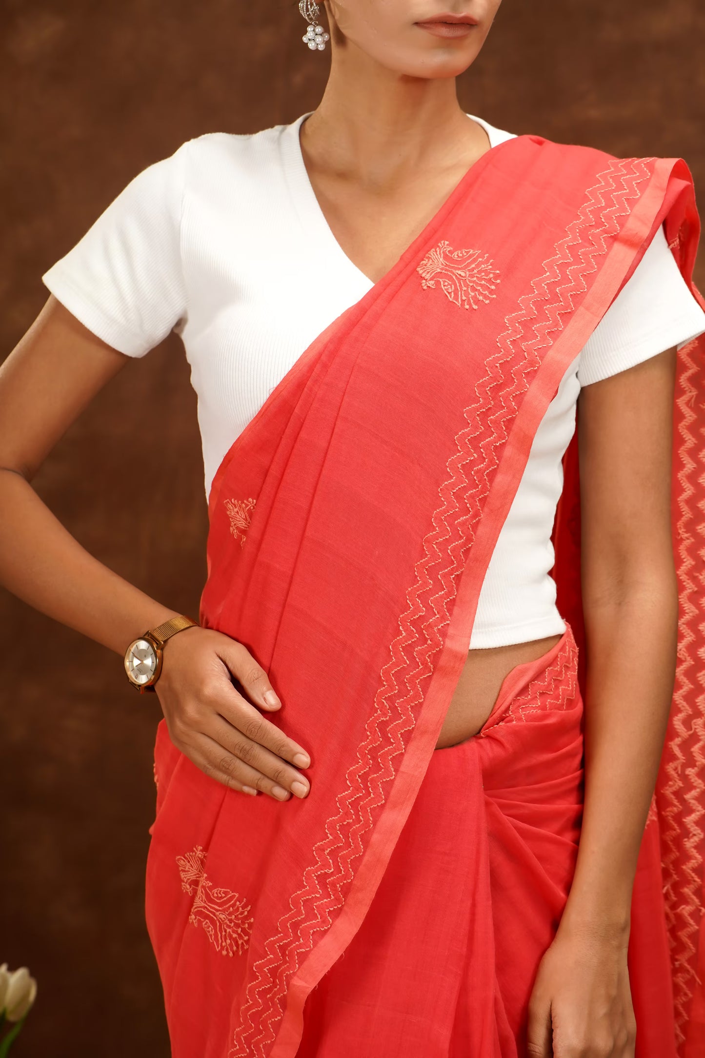 Shwet Women Coral Pink Hand Embroidered Chikankari Saree