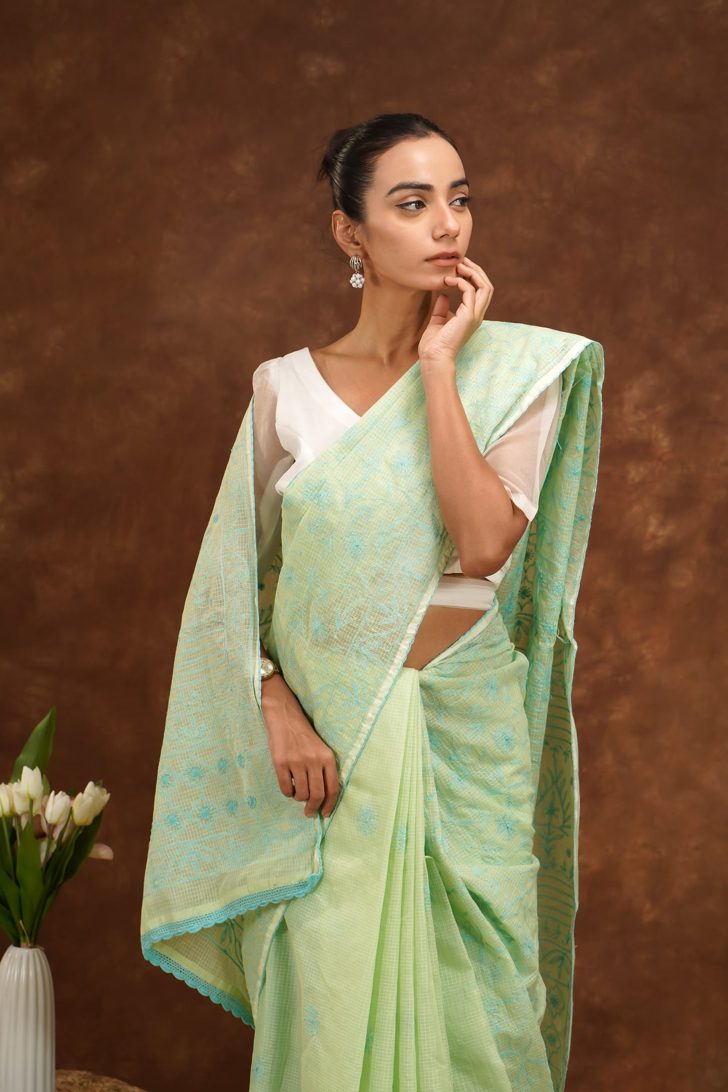 Shwet Women Light Green Hand Embroidered Kota Cotton Chikankari Saree