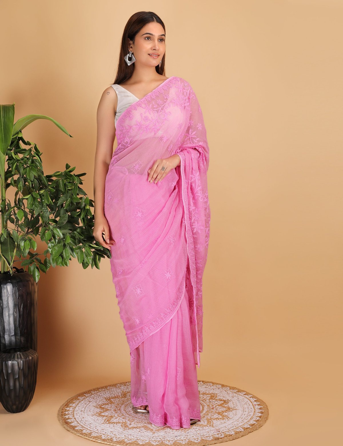 Shwet Magenta Kota Cotton Chikankari Saree - Handcrafted Chikankari embroidery. Premium quality fabric.
