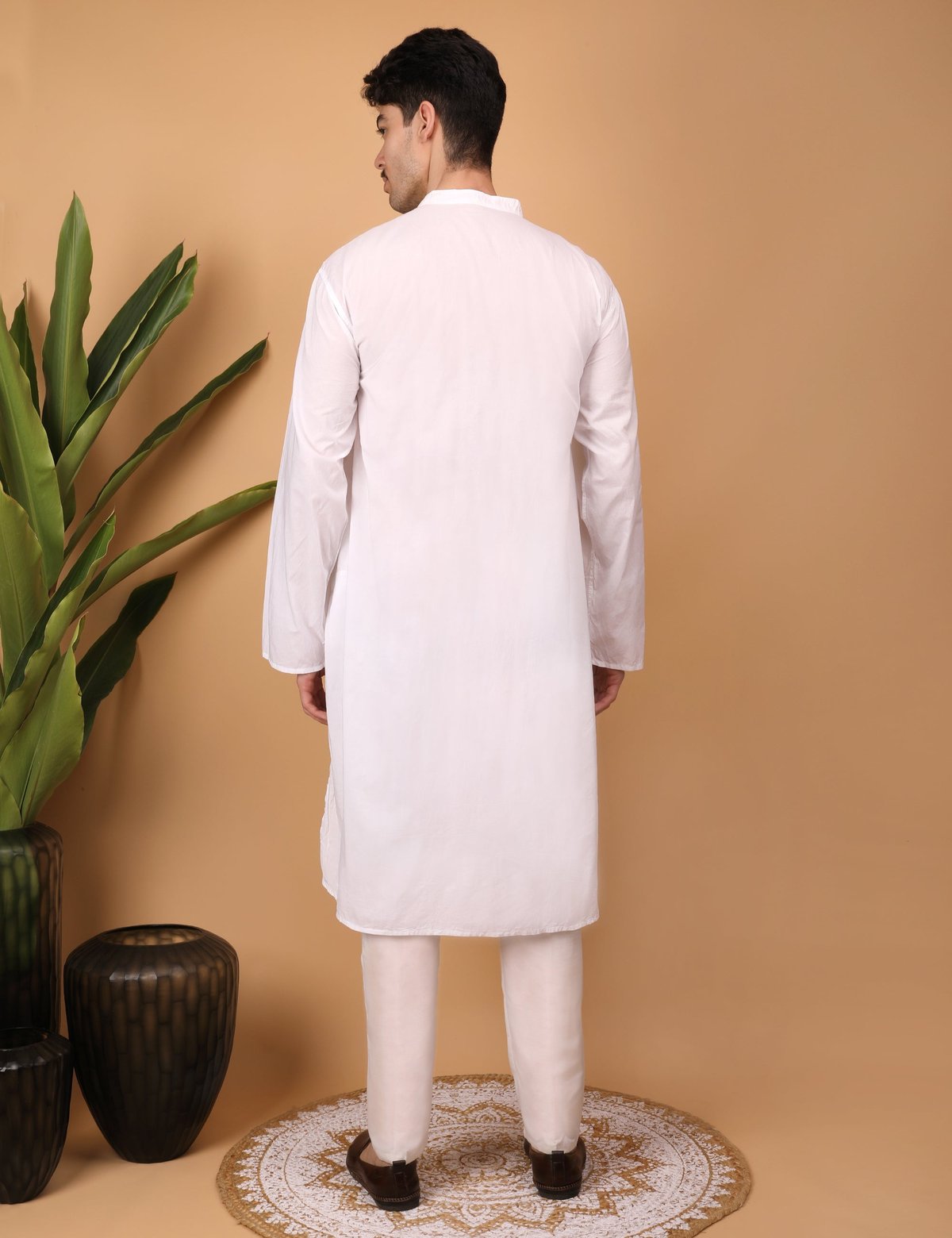 Shwet Men Cotton White Chikankari Kurta - Handcrafted Chikankari embroidery. Premium quality fabric.