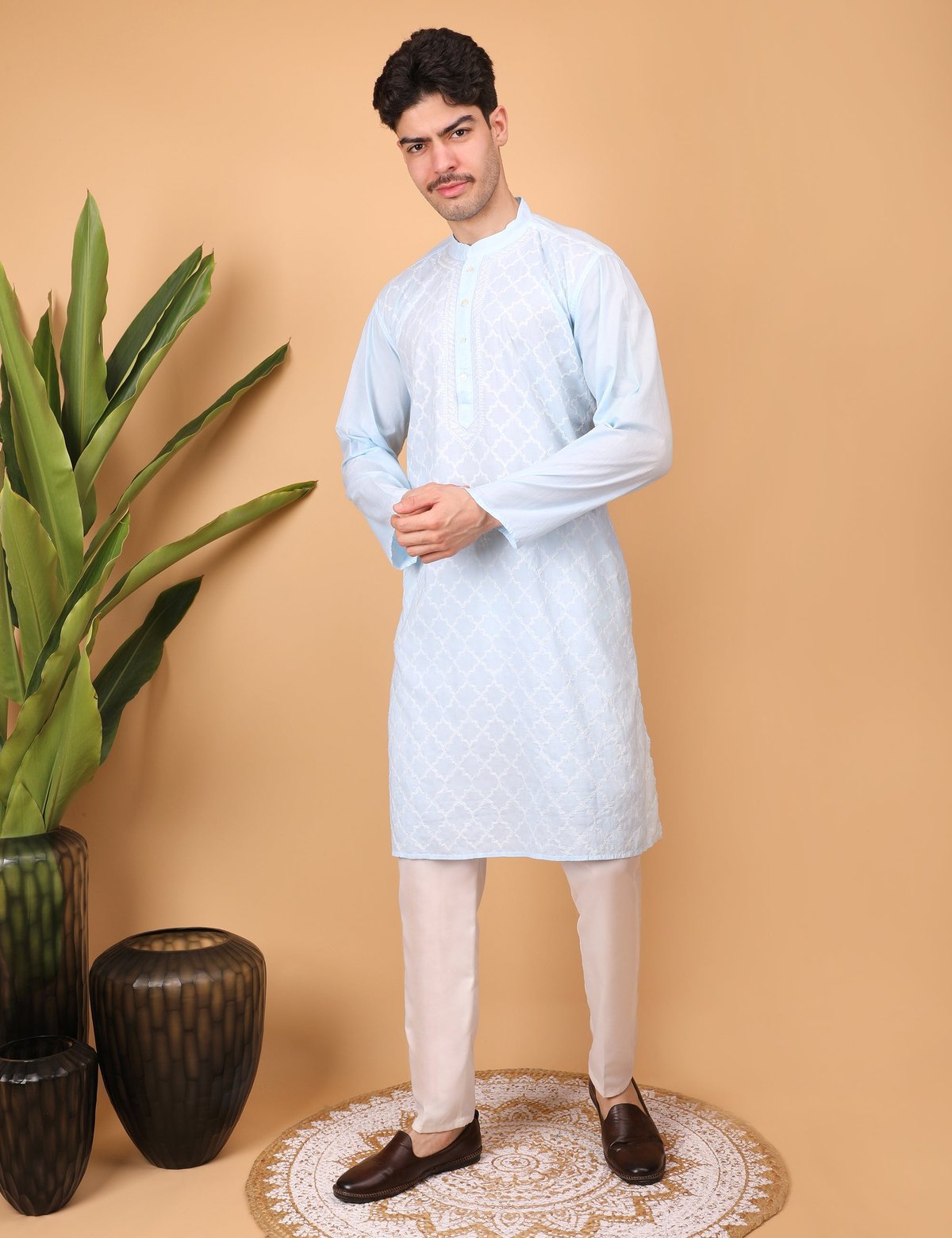 Shwet Men Cotton Sky blue Chikankari Kurta - Handcrafted Chikankari embroidery, close-up detail. Premium quality fabric.