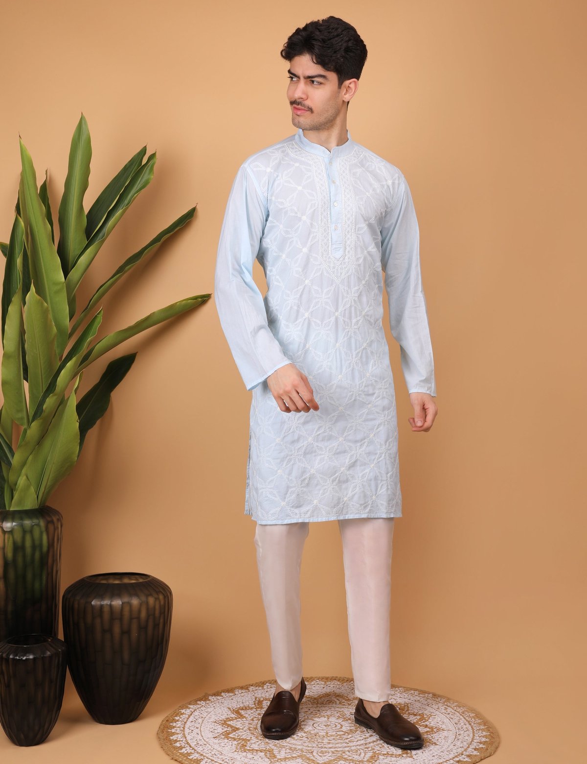 shwet men cotton blue chikankari kurta - Handcrafted Chikankari embroidery, front view. Premium quality fabric.