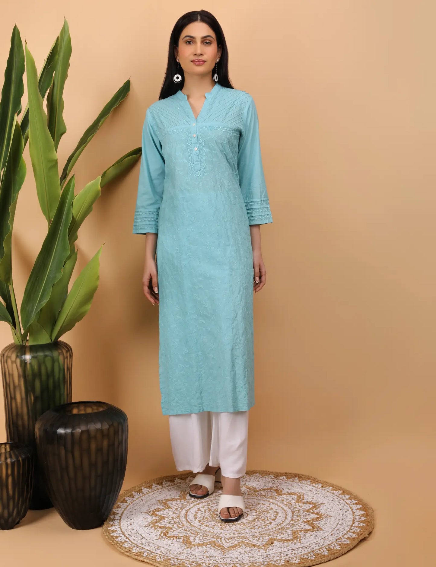 Shwet Artistry Shwet Women Cyan Blue Chikankari Kurta - Premium Chikankari Collection