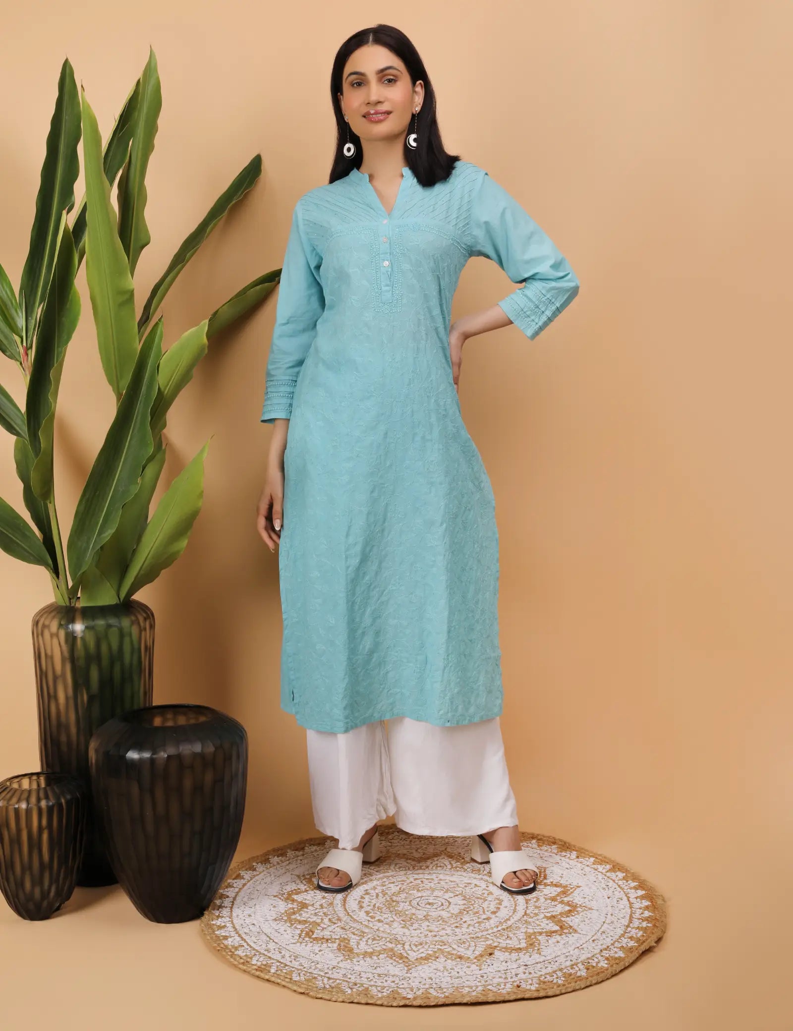 Shwet Artistry Shwet Women Cyan Blue Chikankari Kurta - Premium Chikankari Collection