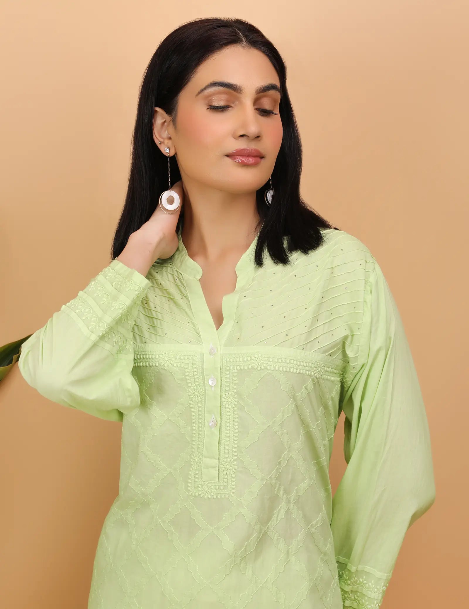 Shwet Artistry Shwet Women Green Chikankari Kurta - Premium Chikankari Collection