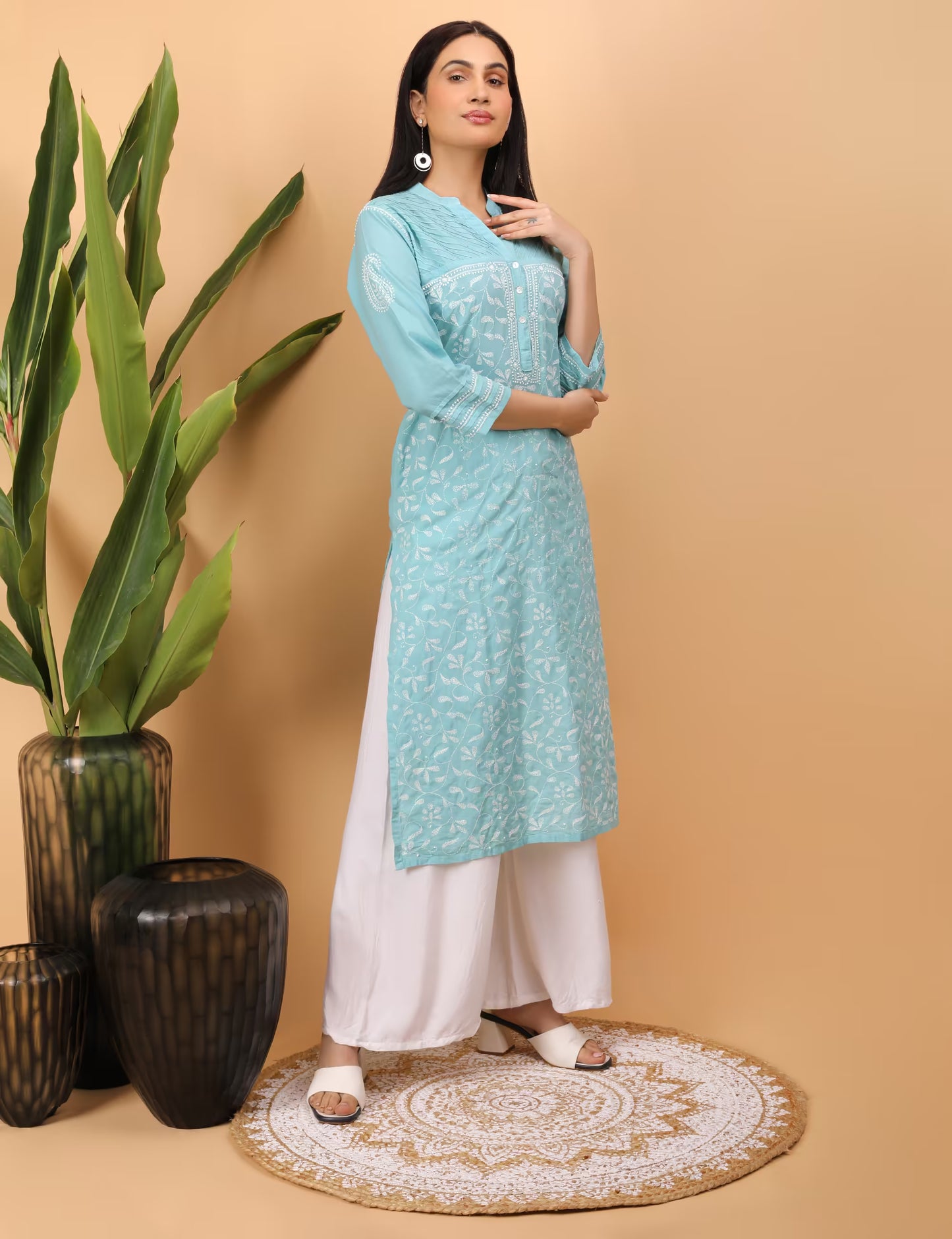 Shwet Women Sea Blue Hand Embroidered Chikankari Pintex Kurta