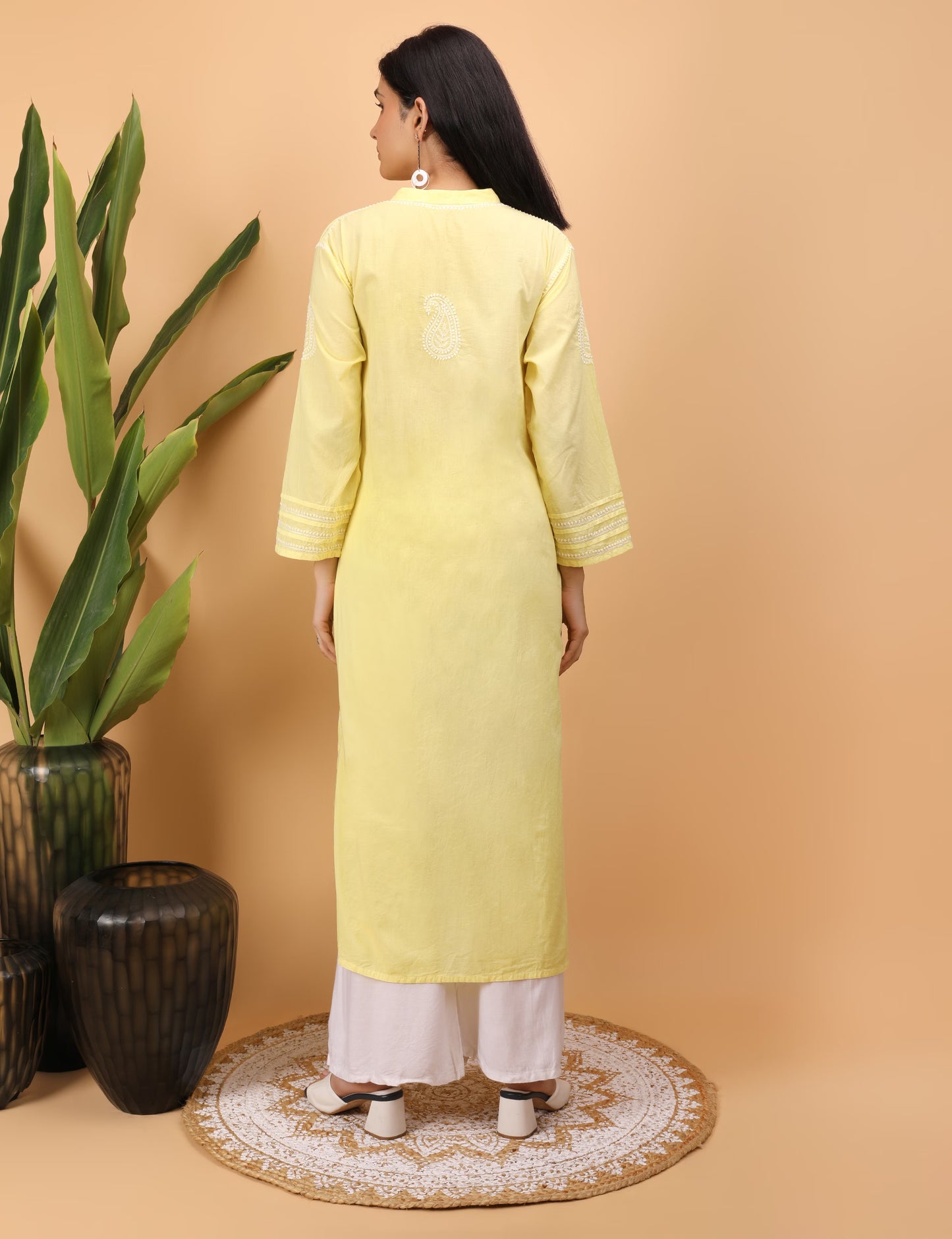 Shwet Women Yellow & White Hand Embroidered Chikankari Pintex Kurta