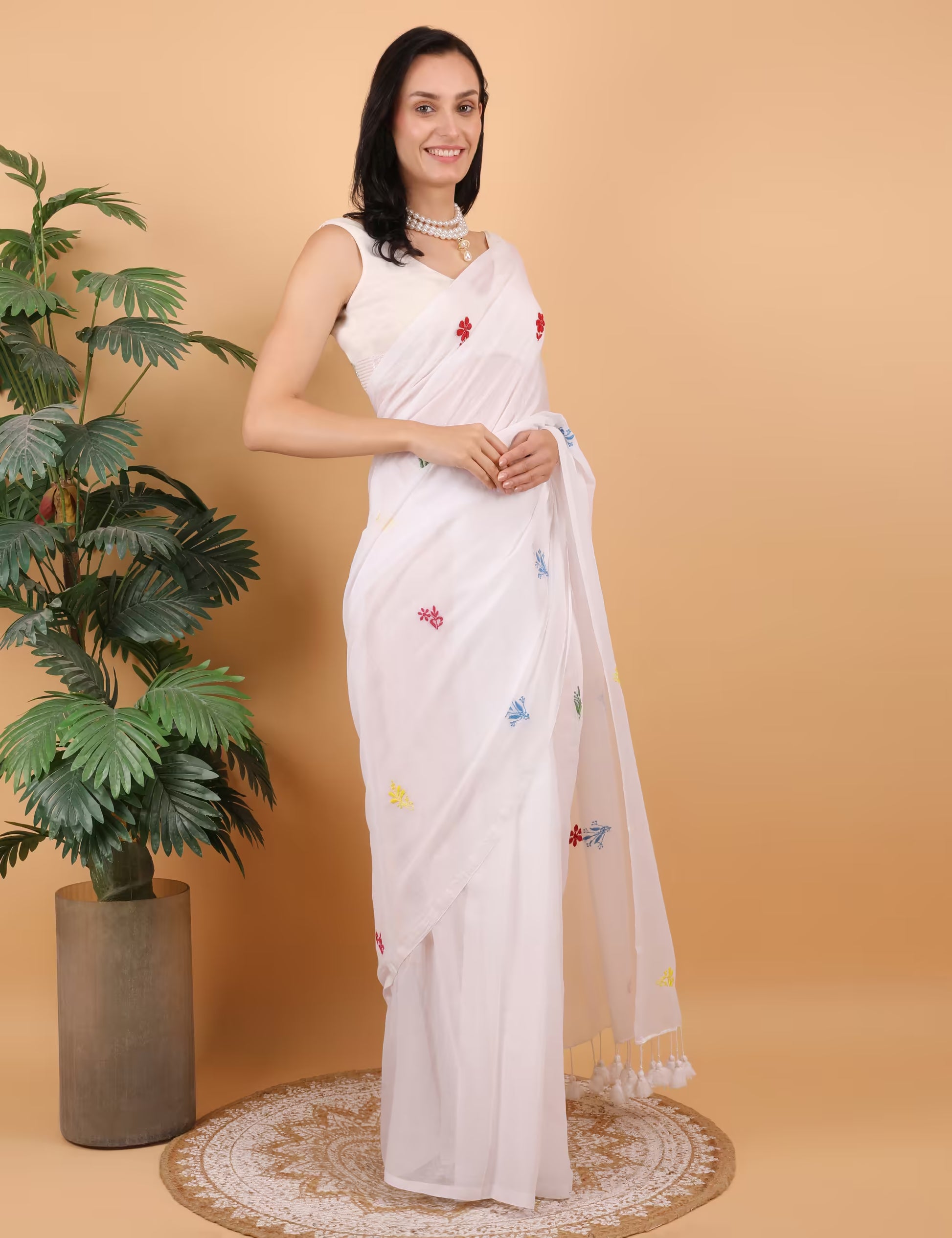 Shwet Women White  Hand Embroidered Chikankari  Mulmul Saree - Shwet Artistry