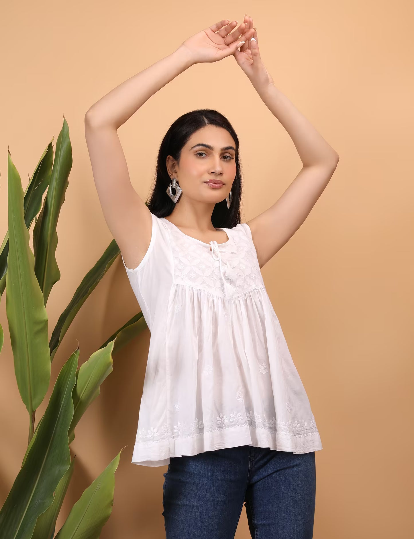 Shwet Women White Chikankari Sleevless Yoke Top - Shwet Artistry