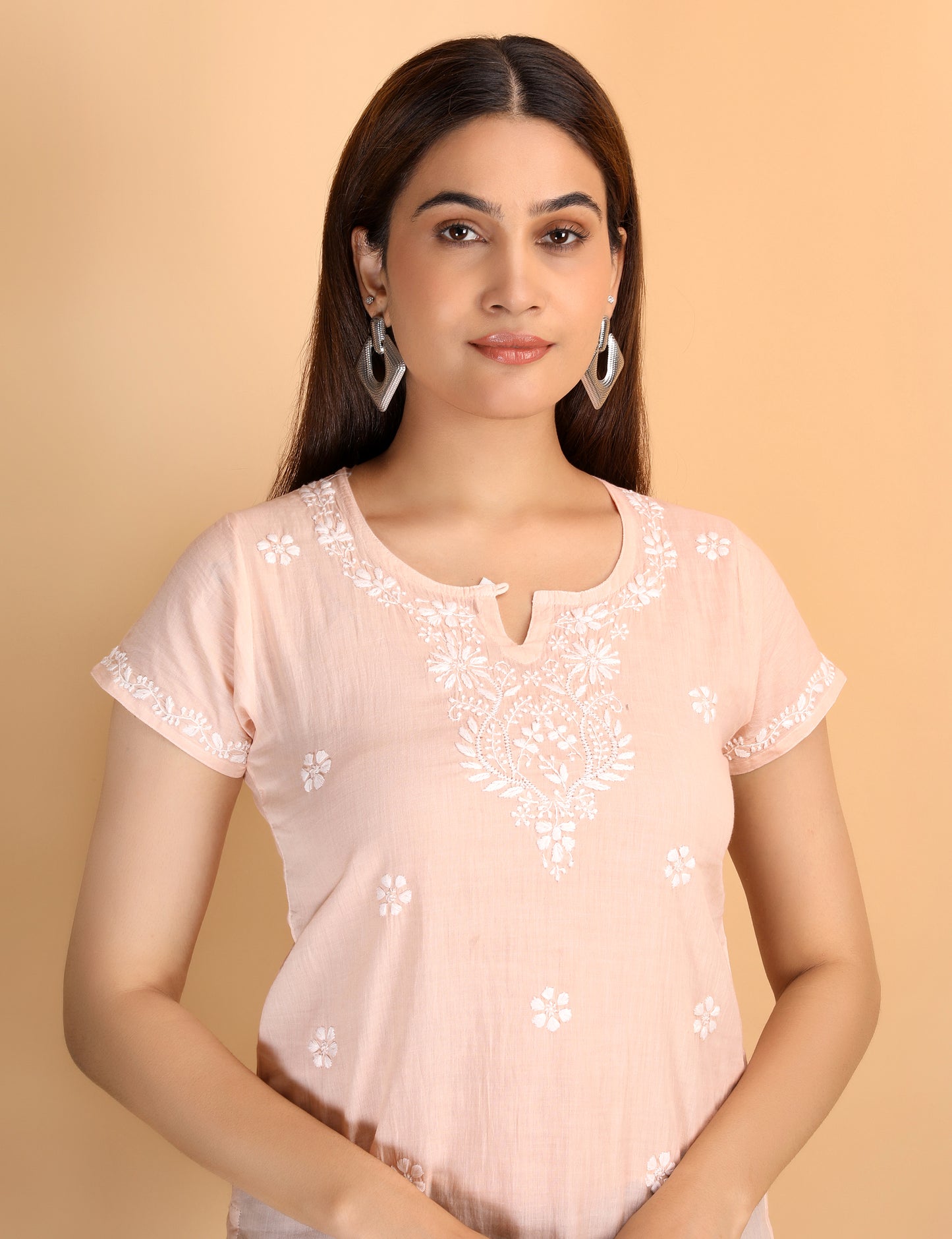 Shwet Artistry Shwet Women Peach Chikankari Cotton Short Top - Premium Chikankari Collection