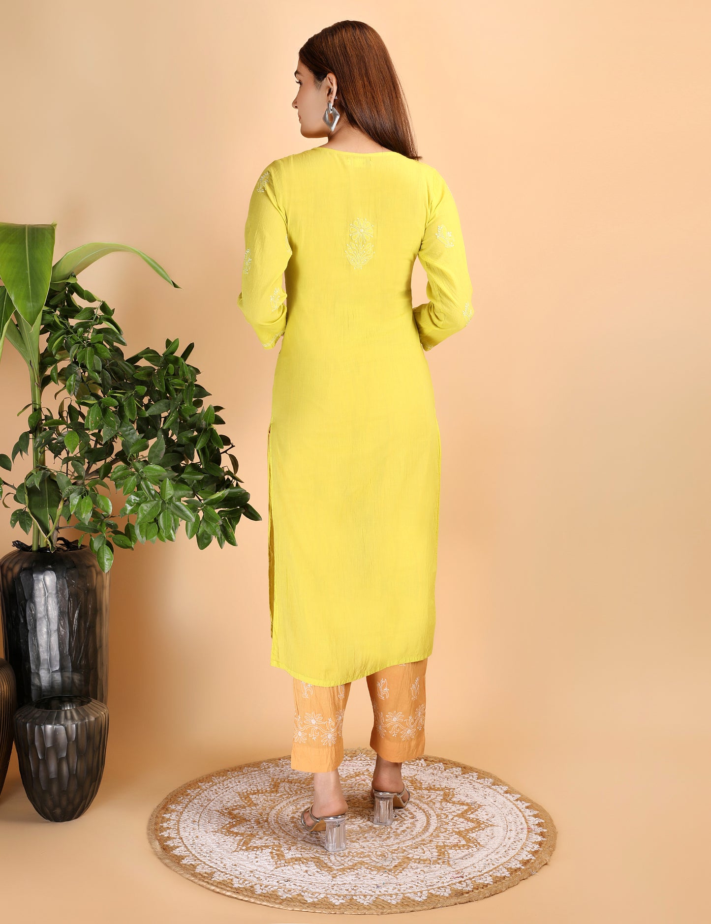 Shwet Artistry Shwet Women Parrot Green Chikankari Kurta pants - Premium Chikankari Collection